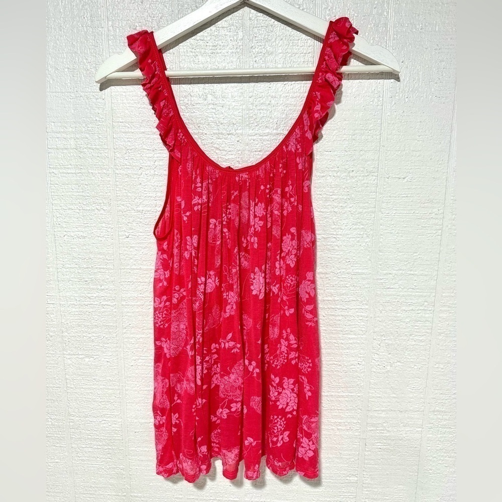 Victoria’s Secret ruffle baby doll sleep top size S